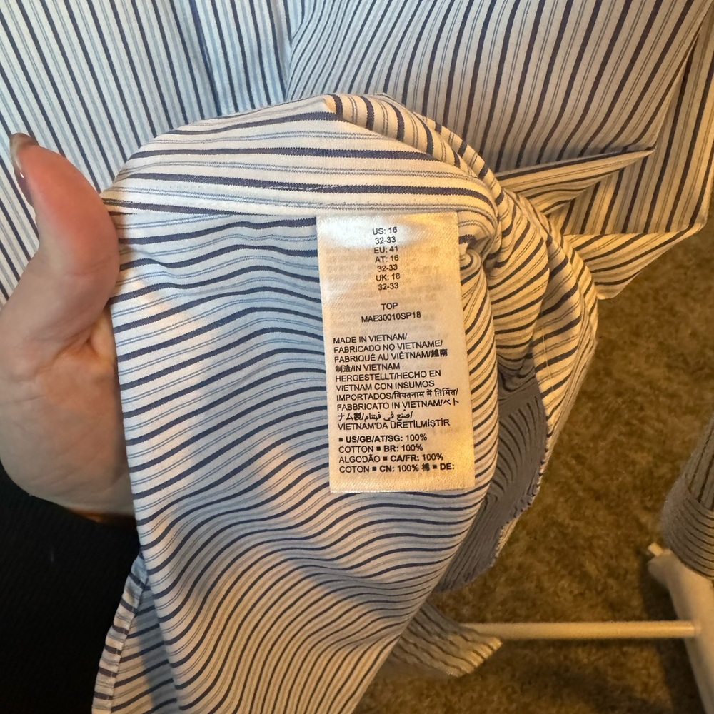 Amazon Essentials Slim Stripe Button-up - Picture 3 of 5